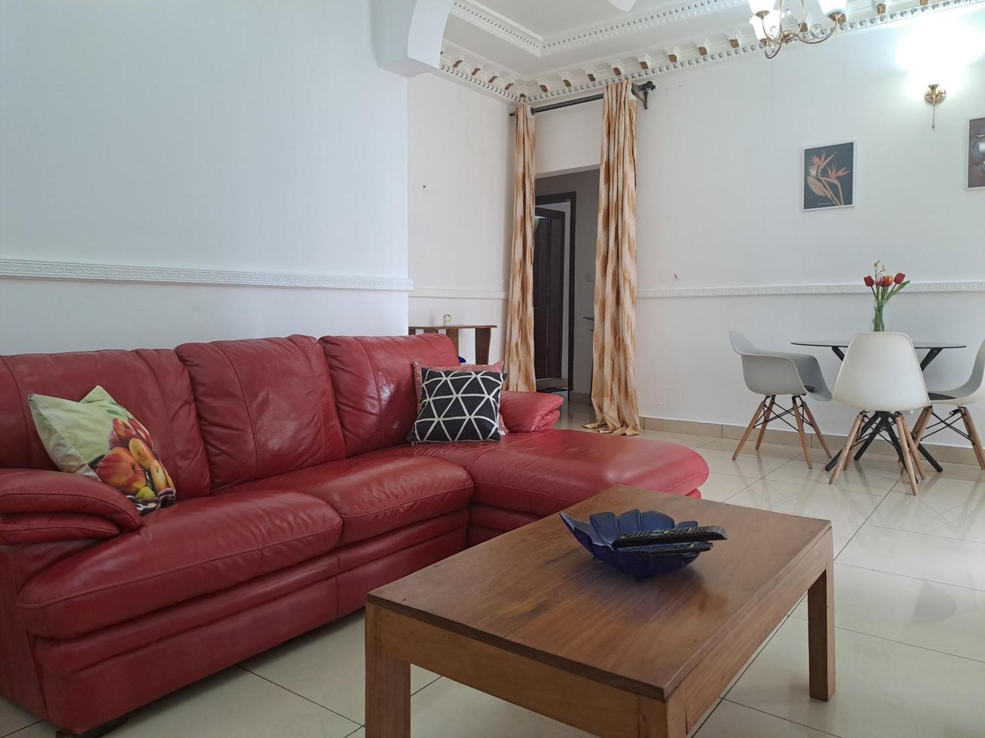Apartamento Cosy Chez Gaby Yaoundé Exterior foto